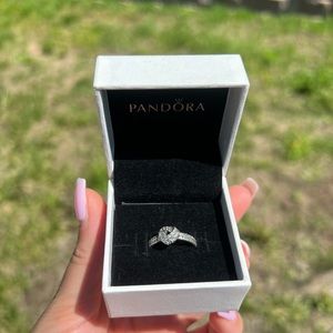 Pandora ring